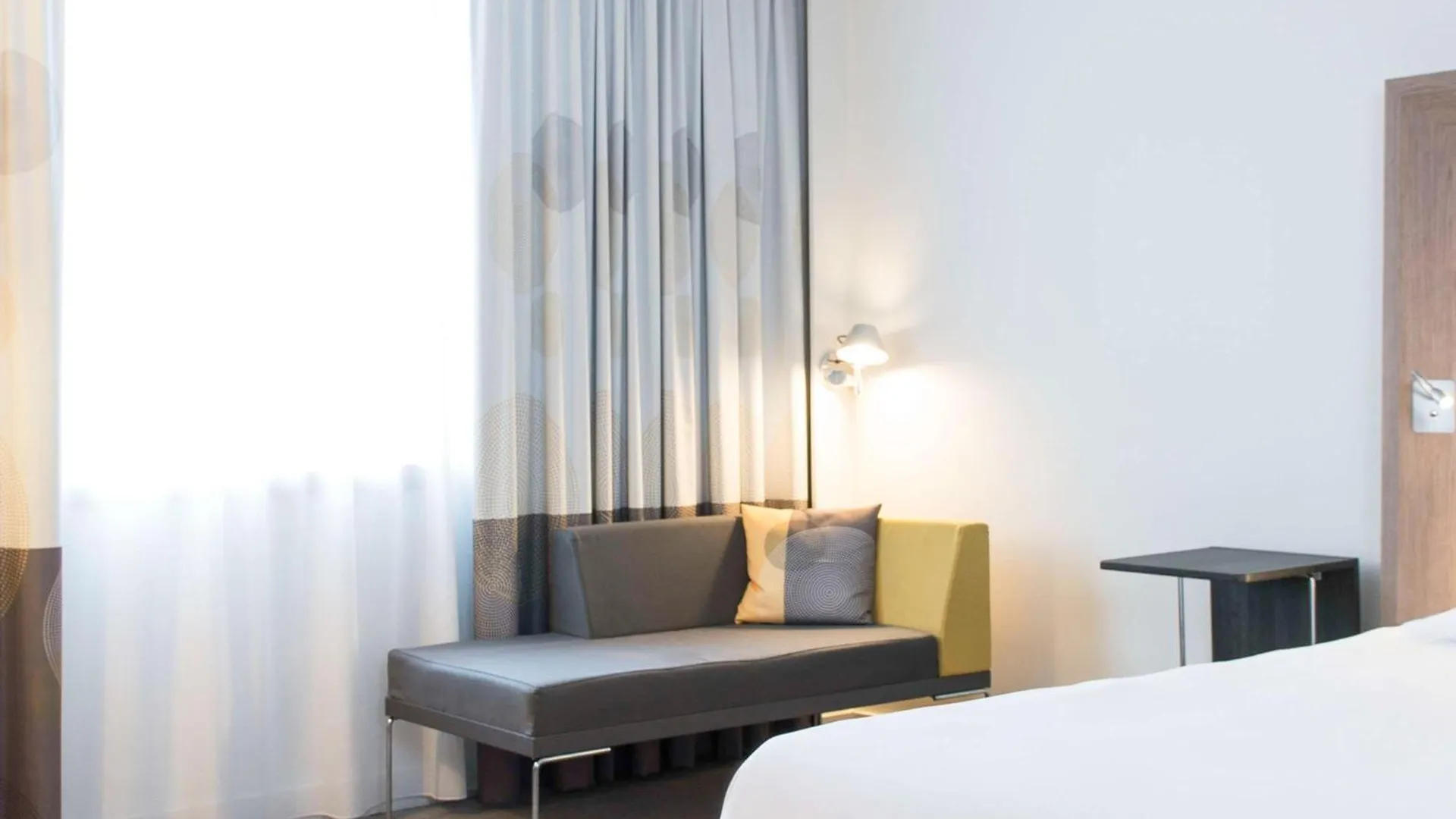 Novotel Brussels City Centre Szálloda