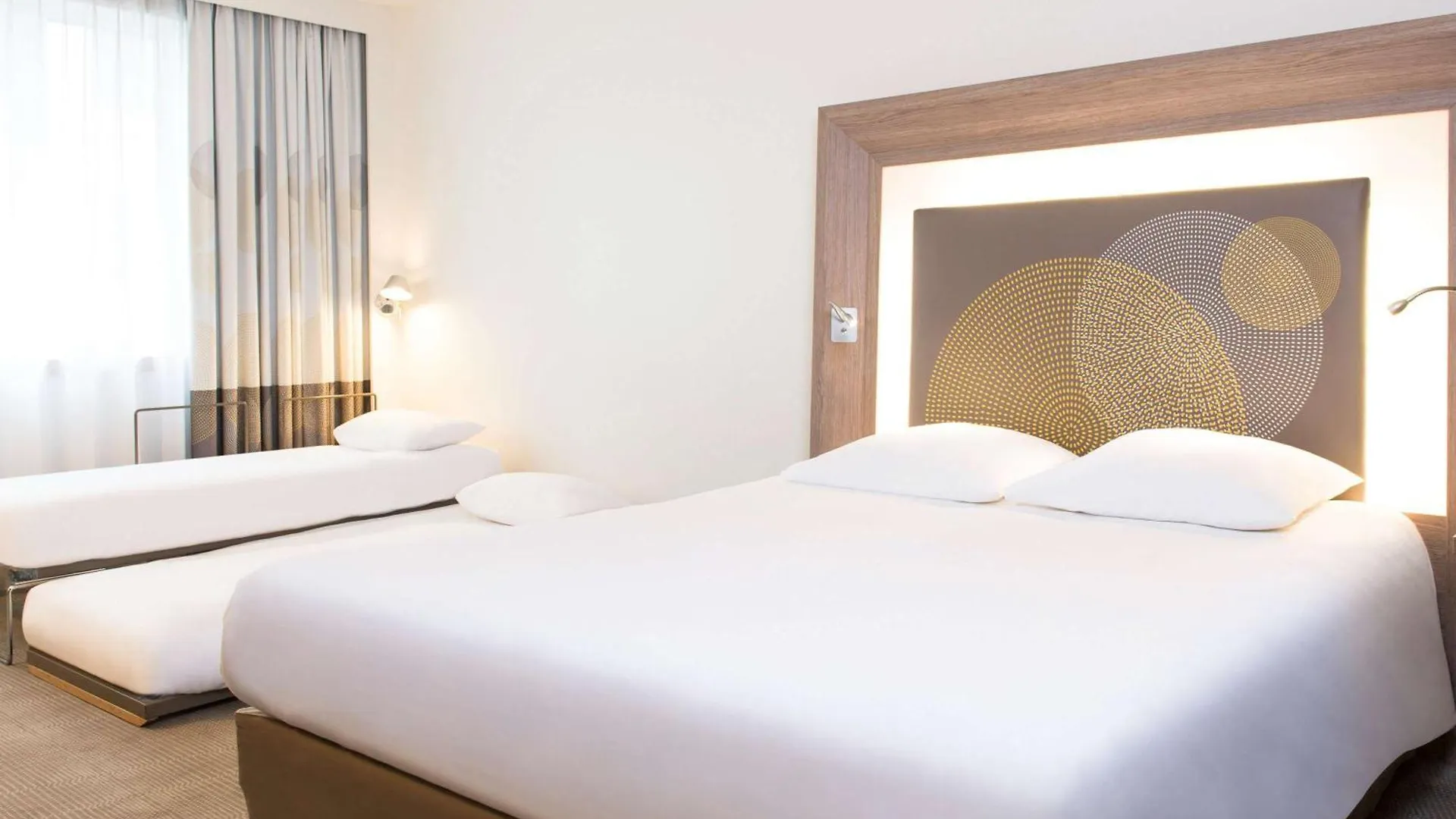 Novotel Brussels City Centre Szálloda